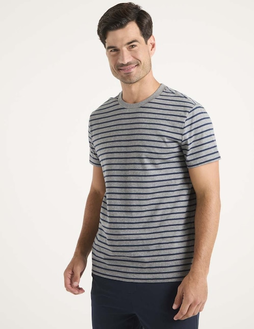 Playera Weekend cuello redondo para hombre
