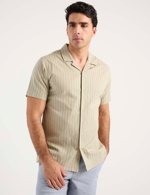Camisa casual manga corta para hombre 1