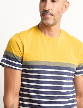 Playera Weekend cuello redondo para hombre