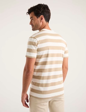 Playera Weekend cuello redondo para hombre