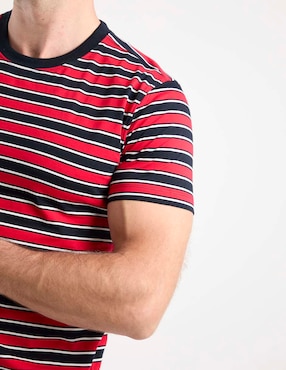 Playera Weekend cuello redondo para hombre