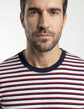 Playera Weekend cuello redondo para hombre
