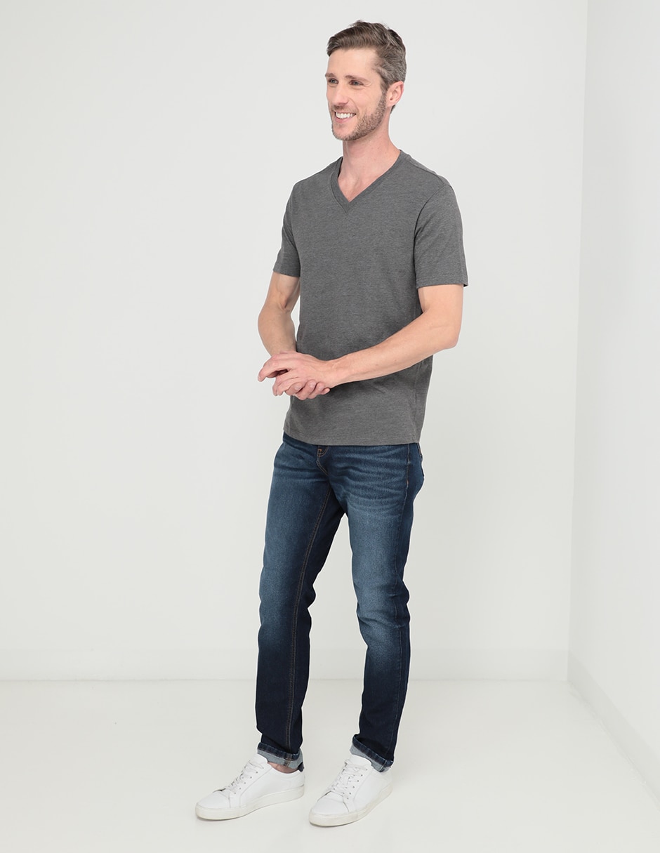 Playera cuello V para hombre 6