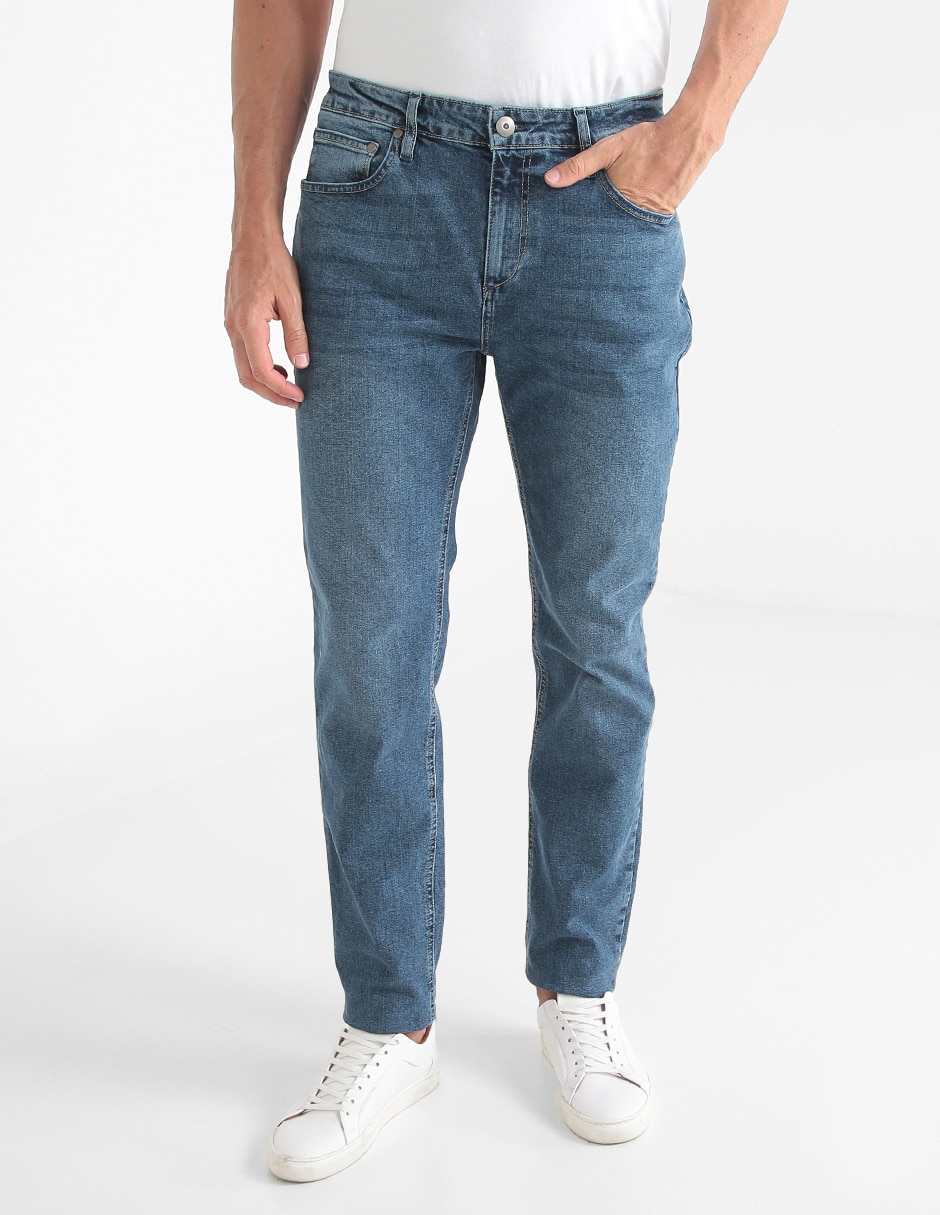 Jeans Weekend corte slim con bolsillos | Suburbia.com.mx
