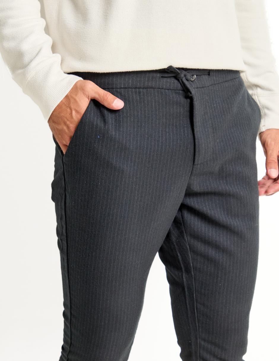 Pantalón skinny para hombre 4