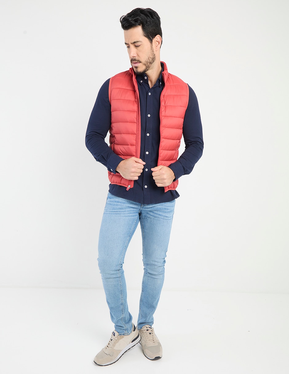 Chaleco con bolisllos para hombre 3