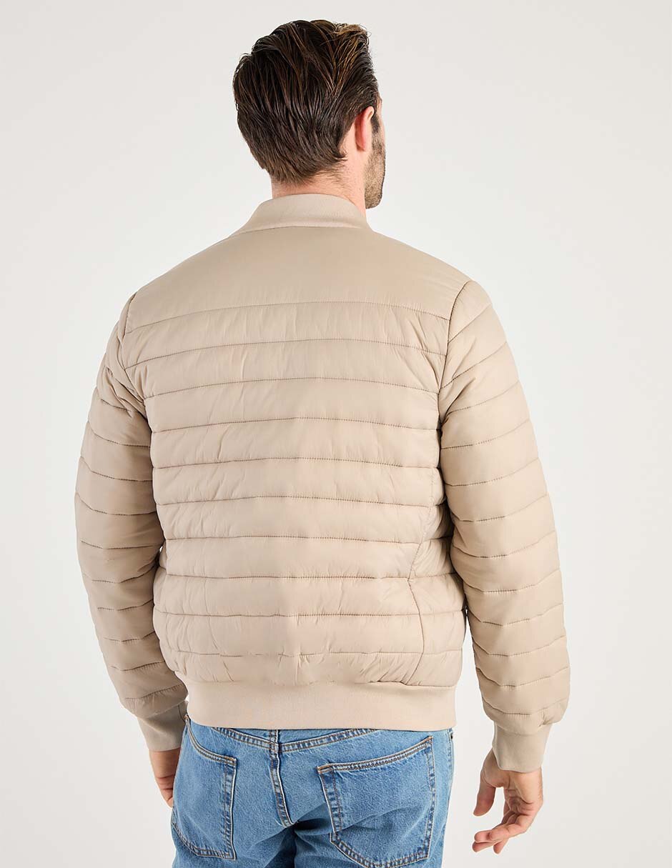 Chamarra capitonada con bolsillos para hombre 2