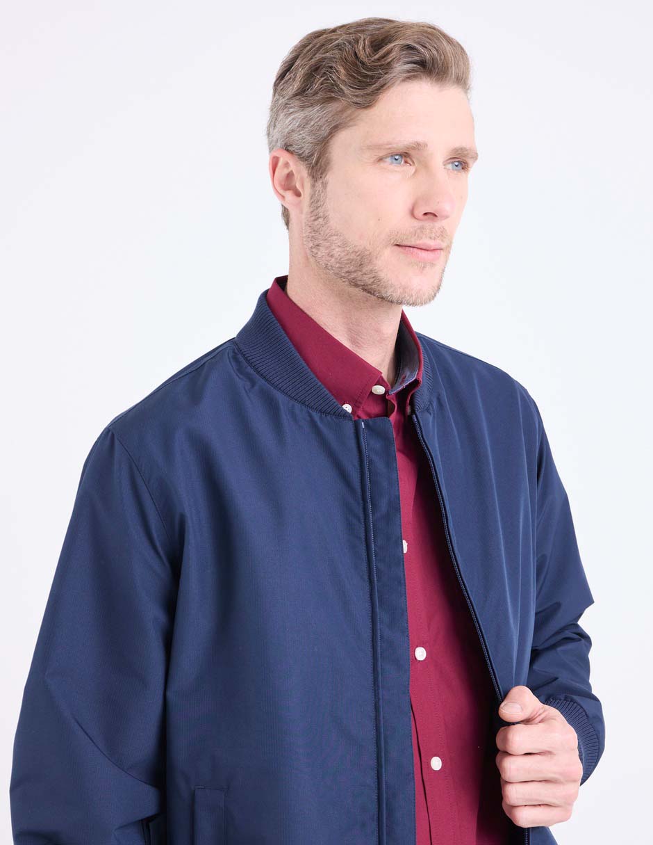 Chamarra bomber con bolsillos para hombre 4
