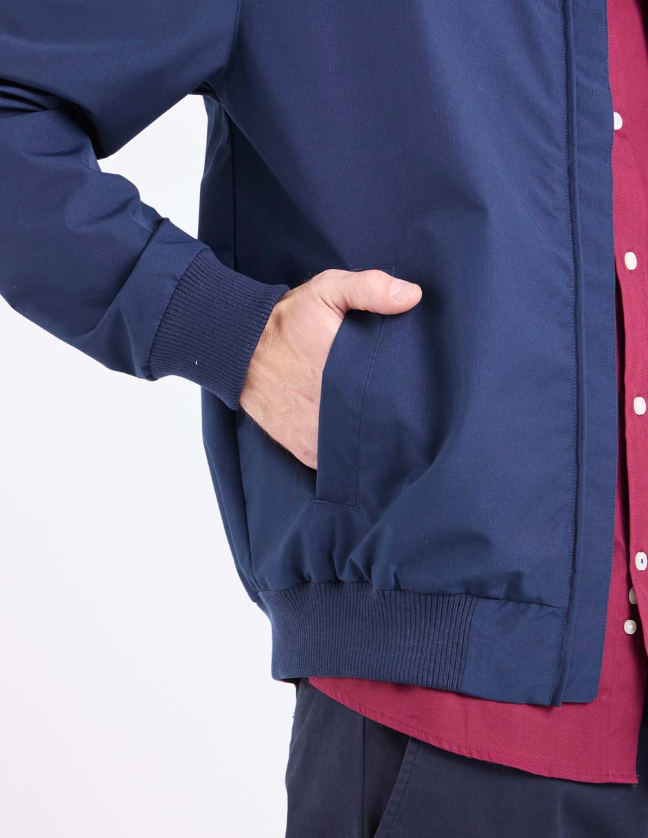Chamarra bomber con bolsillos para hombre 5