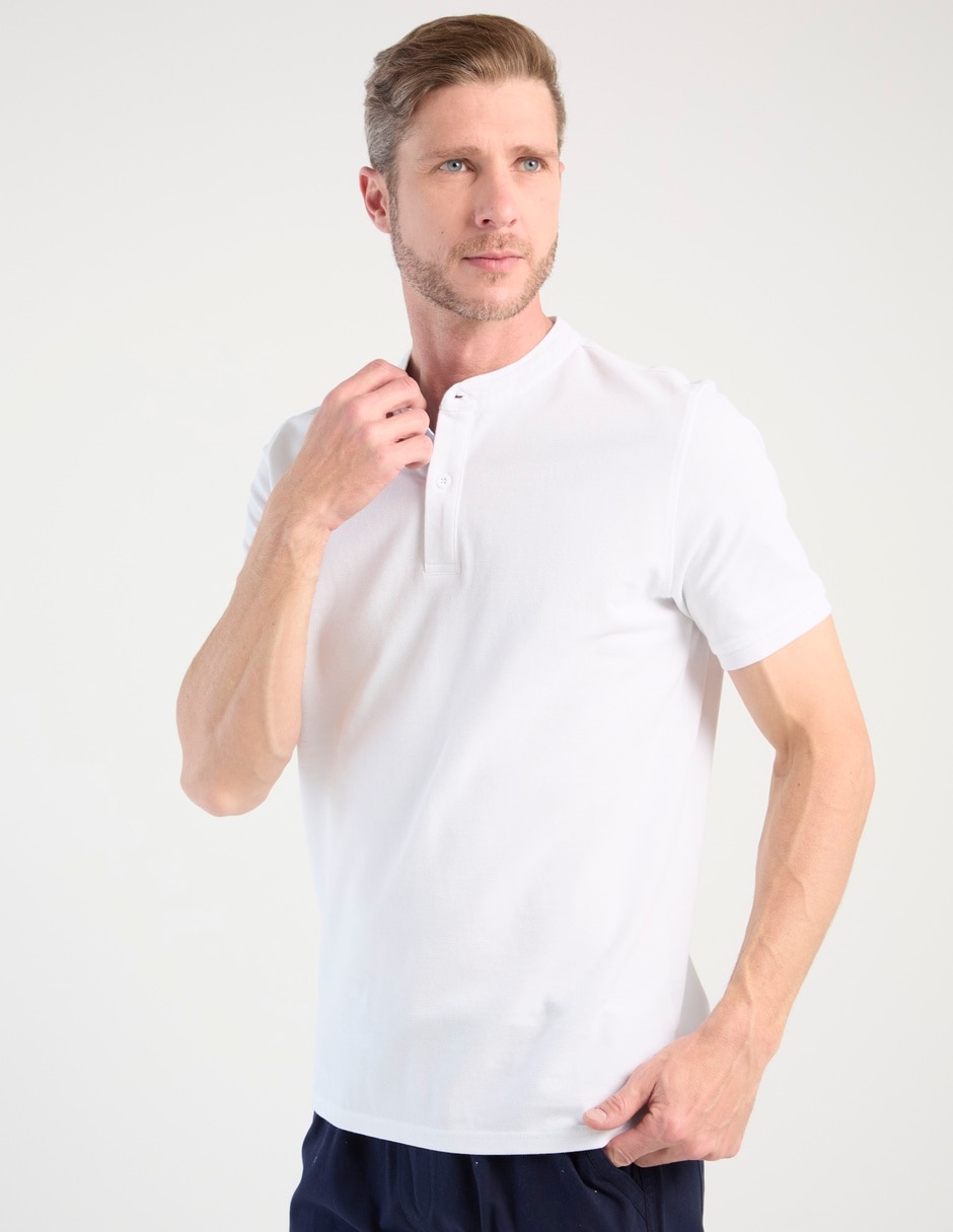 Playera cuello mao para hombre