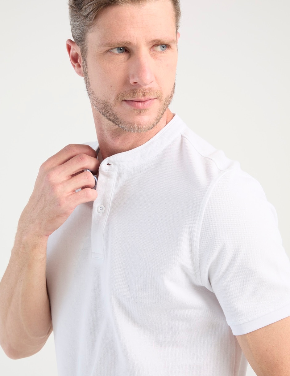 Playera cuello mao para hombre 4