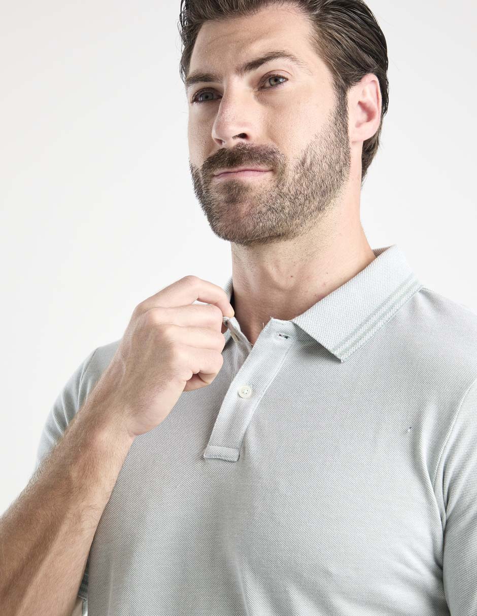 Playera tipo polo para hombre 4