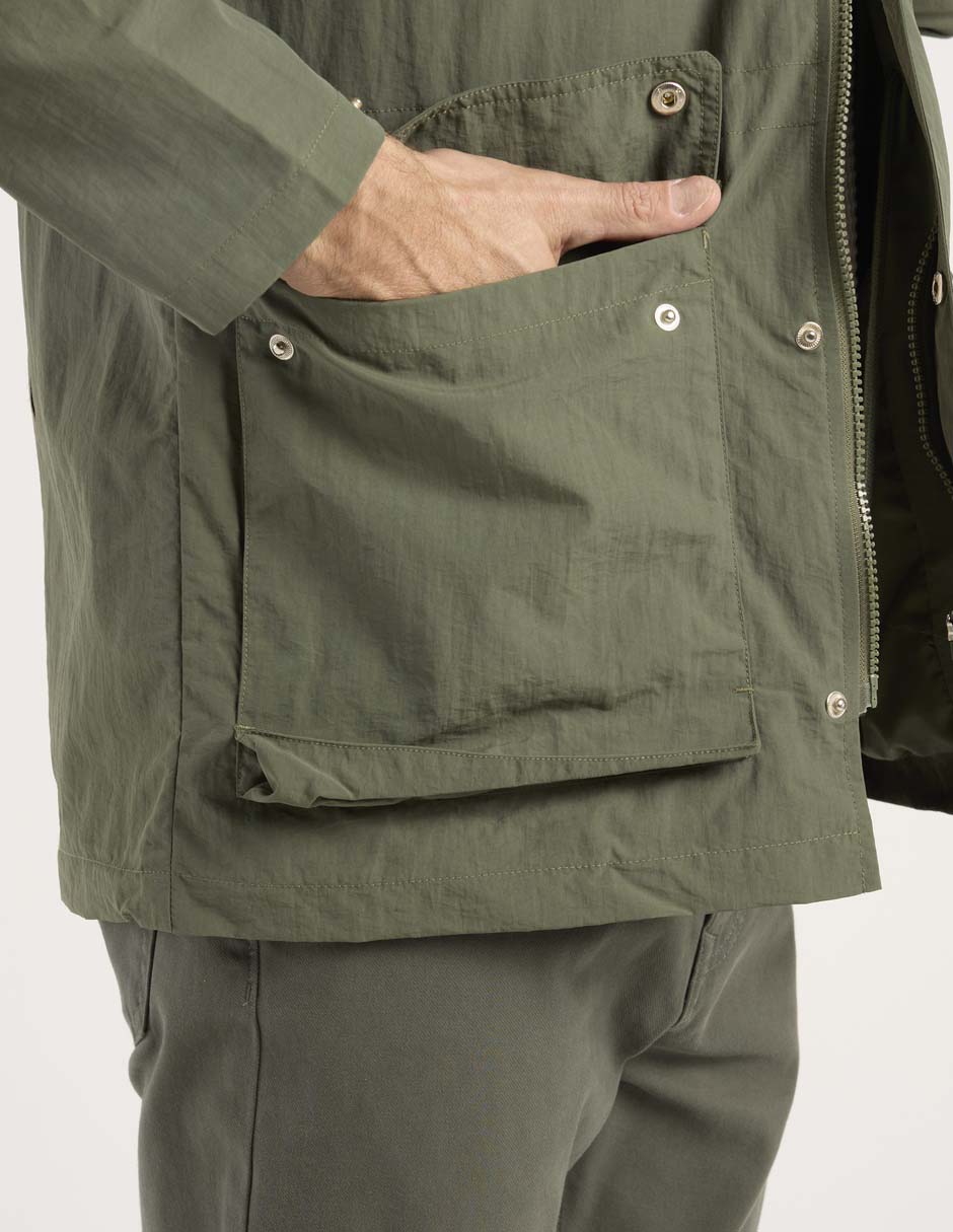 Chamarra casual con bolsillos para hombre 5