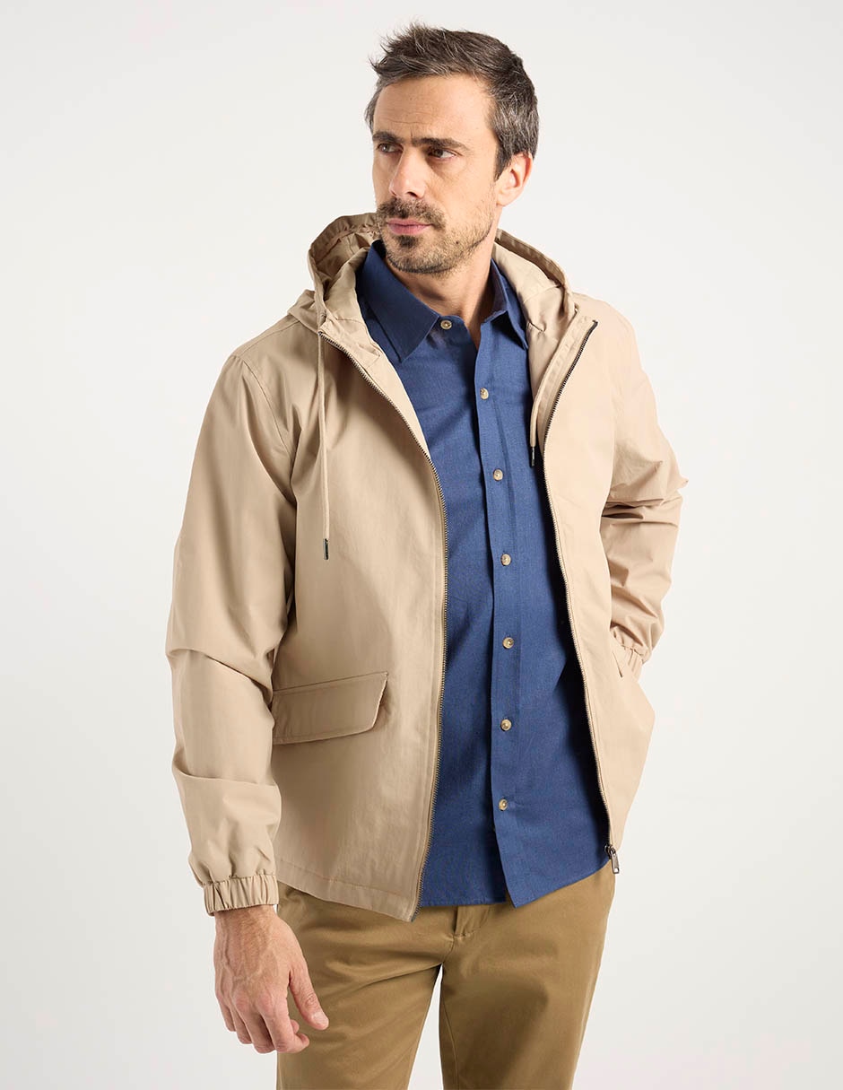 Chamarra parka capucha y bolsa para hombre 2