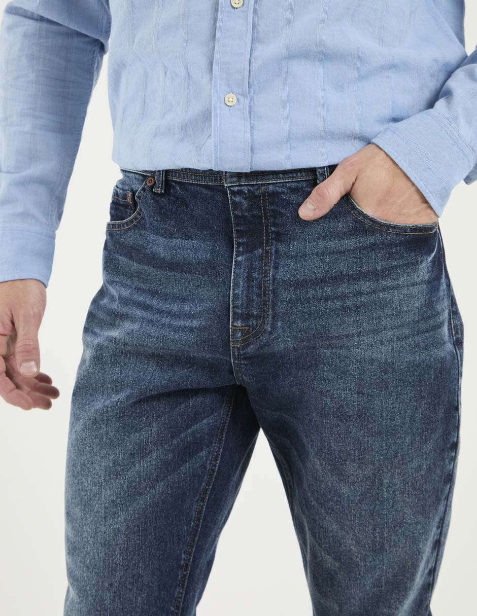 Jeans straight deslavado para hombre 4